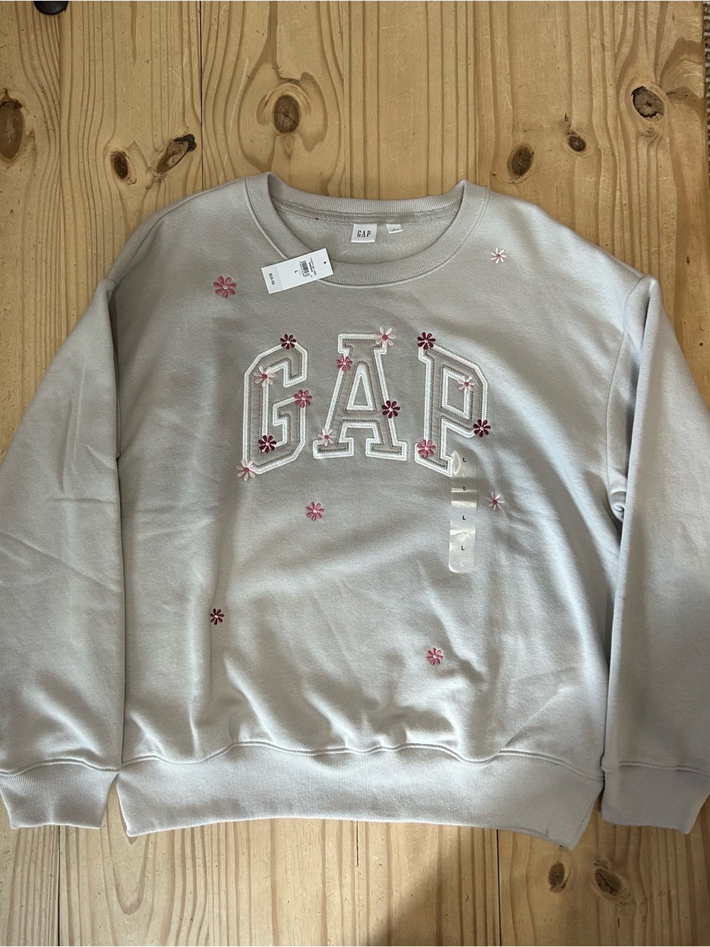 GAP Women's Light Gray Cream Sweatshirt with Pink Floral Embroidery - Picture 3 of 10